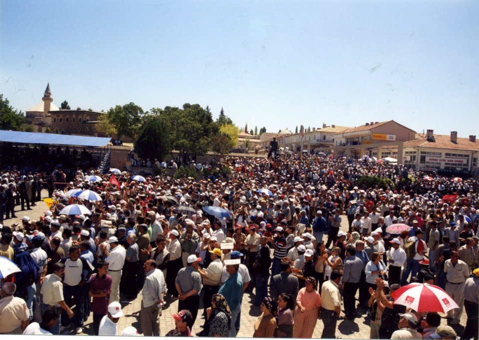 2002-yılı-Anma-törenleri